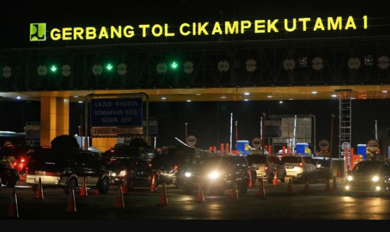 gerbang tol cikampek