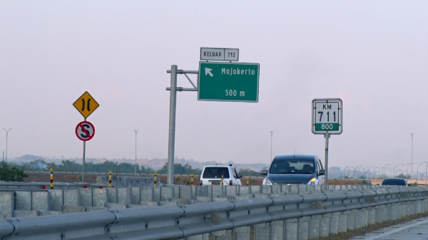 Tol Mojokerto